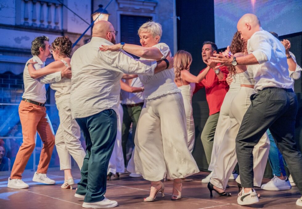 Silicon Kafe Thiene corsi di Ballo Latino