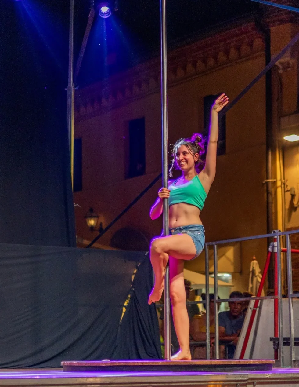 Silicon Kafe Thiene corsi di Pole Dance